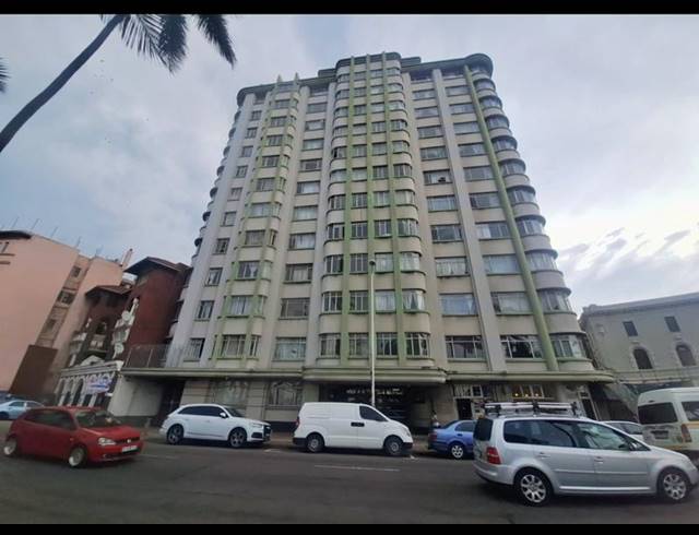 1 BEDROOM APARTMENT FOR SALE IN ESPLANADE